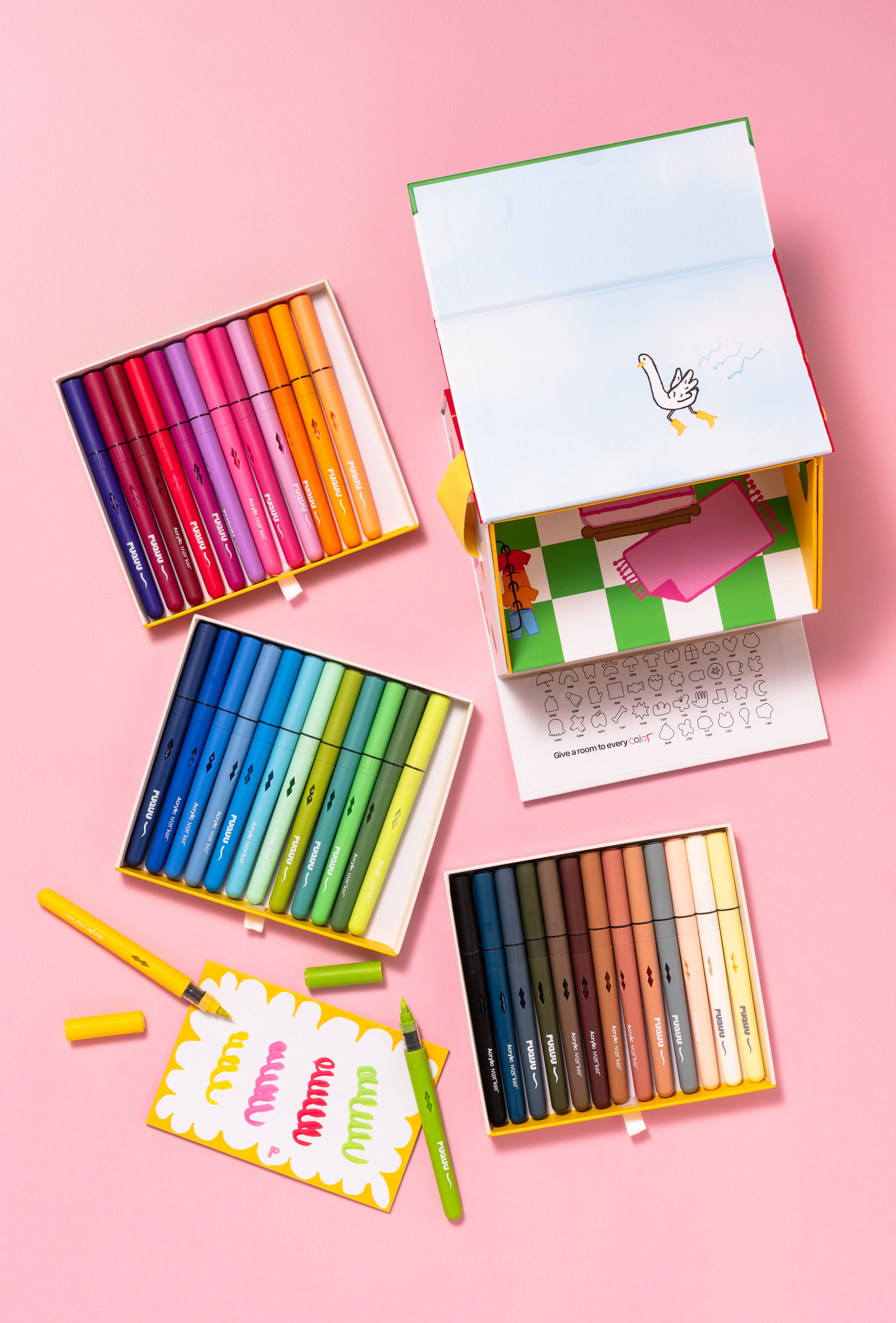 Acrylic Markers – 39 colors